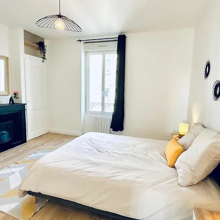 Apartment Confortable T2 Moderne Pres Du Metro Oullins