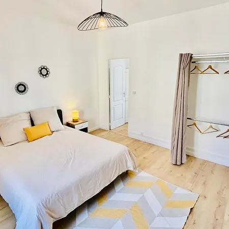 Apartment Confortable T2 Moderne Pres Du Metro Oullins